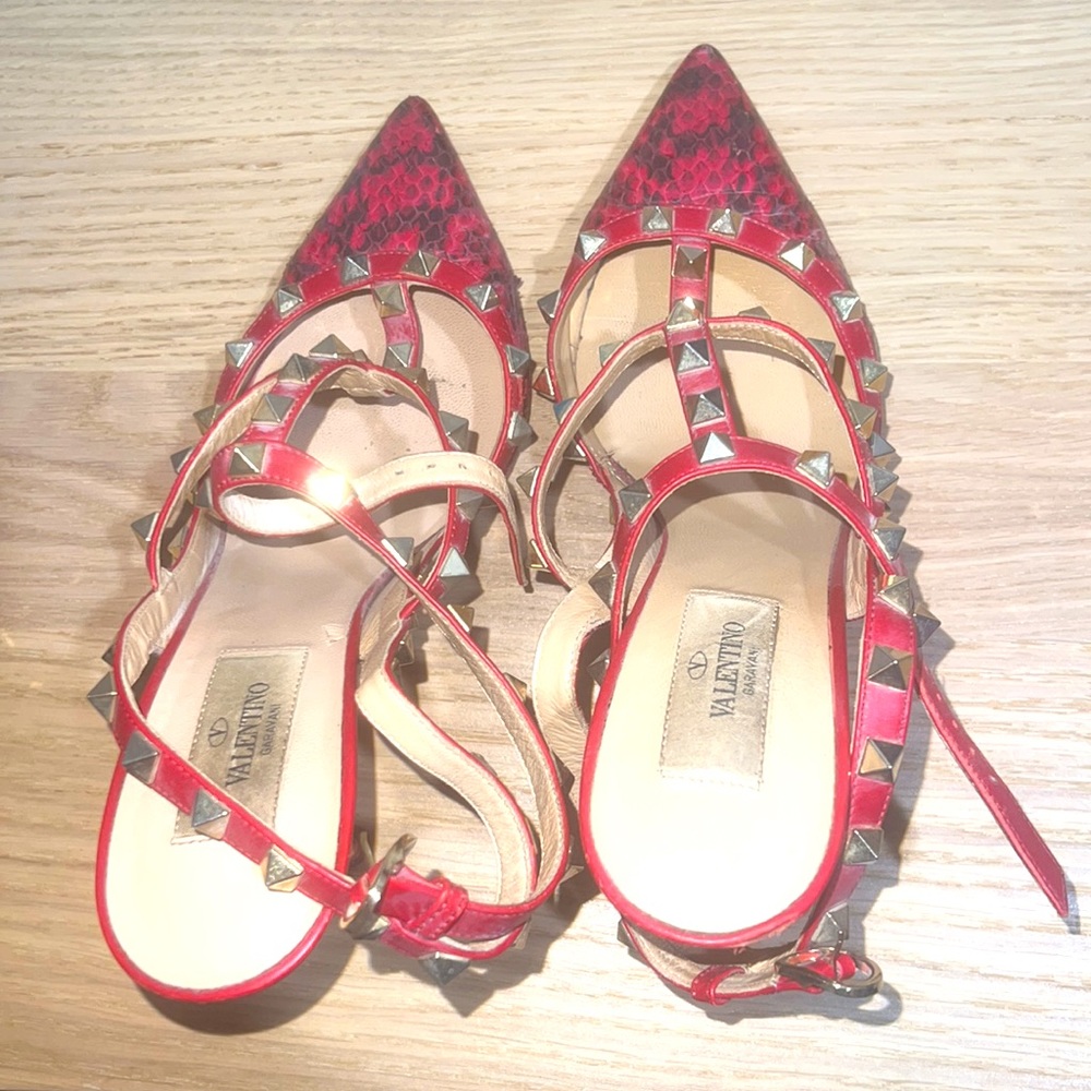 Valentino rock stud heels - Picture 3 of 5